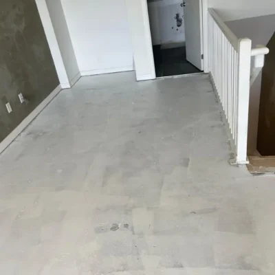 putting in laminate and carpet flooring project in toronto