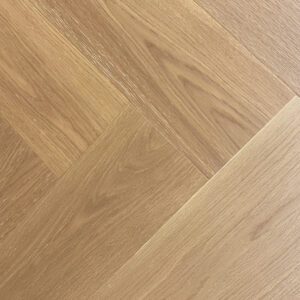 Grandeur Herringbone - European White Oak - 6" × 36"