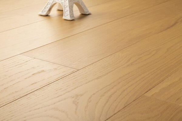 Grandeur Prestige - American Oak - 7-1/2" × RL