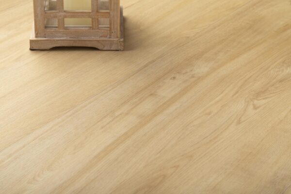 Grandeur Essential - Vinyl Plank - 7" × 48"