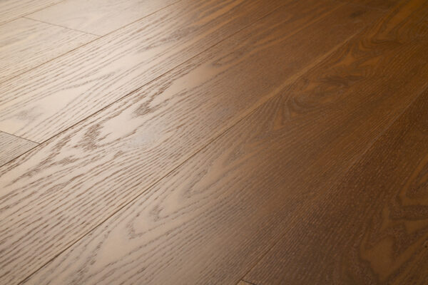 Grandeur Prestige - American Oak - 7-1/2" × RL