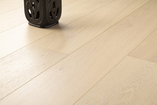 Grandeur Ultra - European White Oak - 7-1/2" × RL