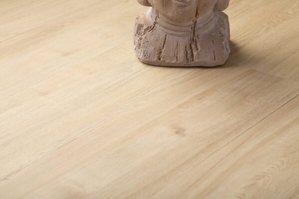 Grandeur Essential - Vinyl Plank - 7" × 48"