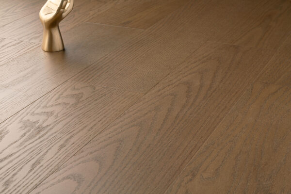 Grandeur Ultra - American Oak - 7-1/2" × RL