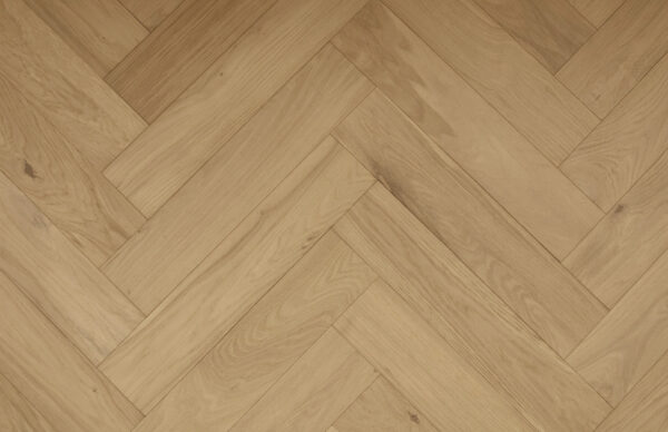 Grandeur Herringbone - European White Oak - 5" × 24"