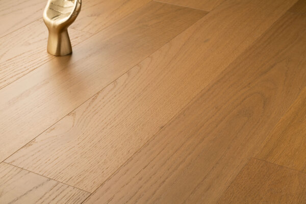 Grandeur Ultra - American Oak - 7-1/2" × RL