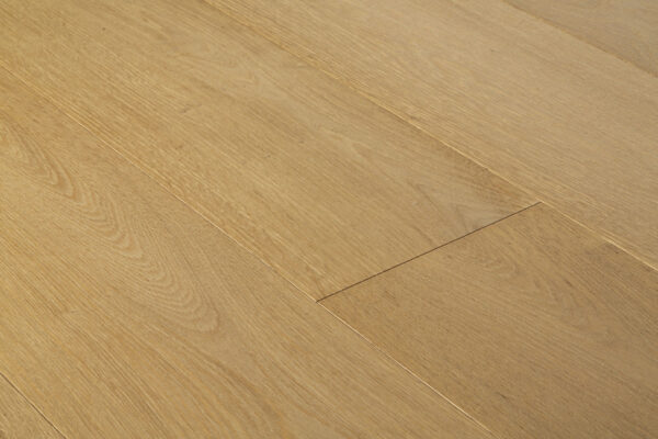 Grandeur Regal - European White Oak - 7 1/2" × RL