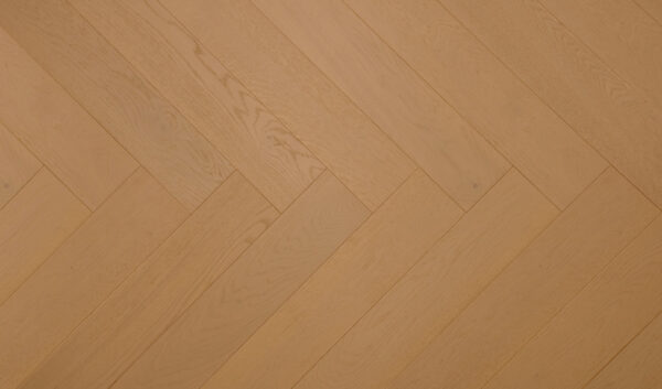 Grandeur Herringbone - European White Oak - 5" × 24"