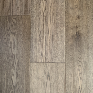 FALCON FLOORING - 6 1/2” x 3 1/4” RED OAK S&B LANDMARK SPECIAL<br><br><b><span style="text-decoration: line-through;">$5.49 / Sqft</span></b>