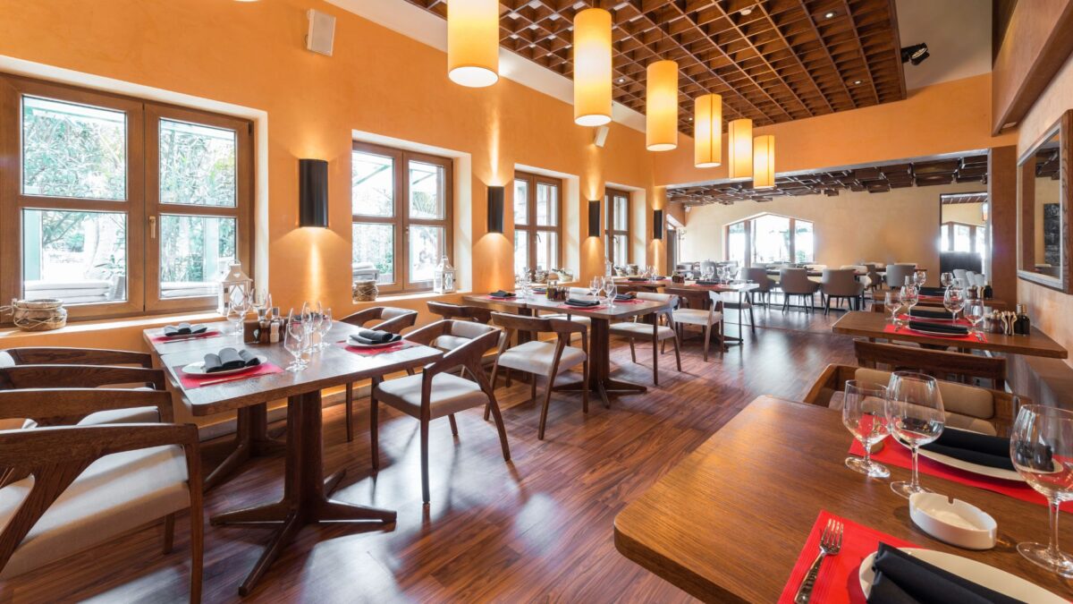 commercial vinyl flooring for restaurants