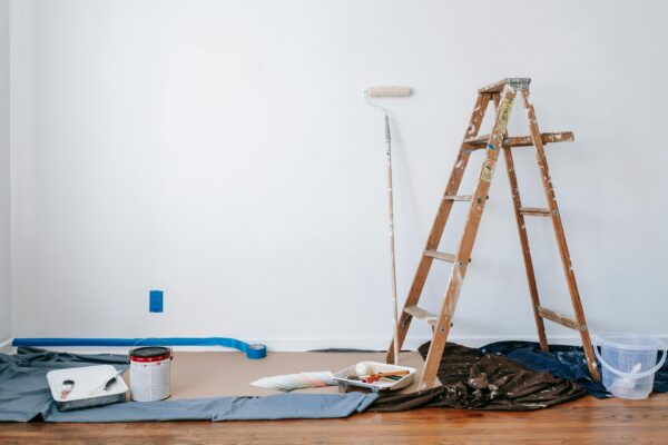 matching floor and wall colors